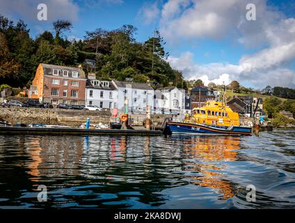 Die Küstenstadt Fowey von der Mündung Stockfoto