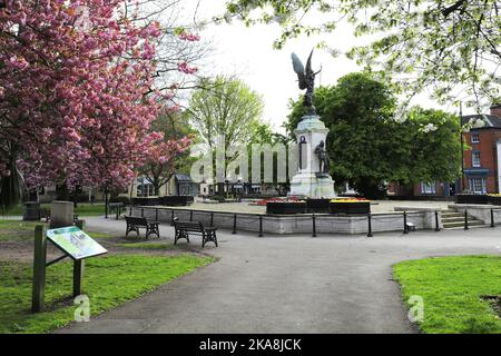 The war Memorial Gardens, Lichfield Street, Burton upon Trent Town, Staffordshire, England; Großbritannien Stockfoto