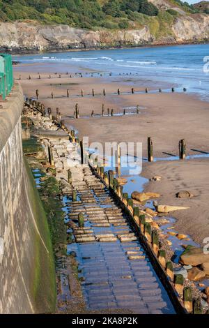 Sandsend Beach in Yorkshire's Heritage Coastline bei Whitby North Yorkshire England Stockfoto