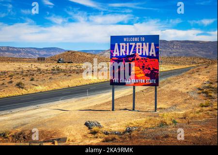 Willkommen im Arizona State Sign an der I-15 an der Grenze zu Utah Stockfoto