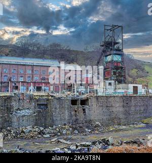 Stillgelegte, stillgelegte Kohlemine im Rhondda Valley, South Wales, Großbritannien Stockfoto