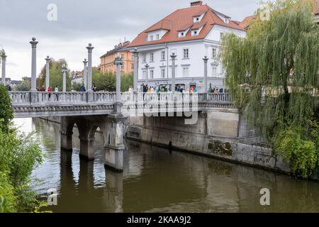 Cobblers Brücke, Ljubljana, Slowenien Stockfoto