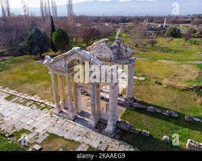 Tetrapylon Tor in Aphrodisias antike Stadt. Türkei Stockfoto