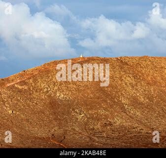 Krater Ansicht von montana roja in Playa Blanca Stockfoto