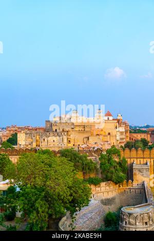 Imposante Palast des Maharadschas von Bikaner innen Junagarh Fort, Bikaner, Rajasthan, Indien Stockfoto