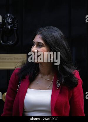 FOTO:JEFF GILBERT 01.. November 2022 Suella Braverman, Innenministerin in der Downing Street zur Kabinettssitzung. Stockfoto