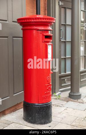 Traditioneller Briefkasten, Rye, East Sussex, England, Großbritannien Stockfoto