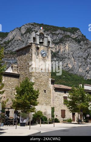 c13TH Turm von Saou, Glockenturm oder Uhrenturm im alten Dorf von Saou Drôme Provence Frankreich Stockfoto