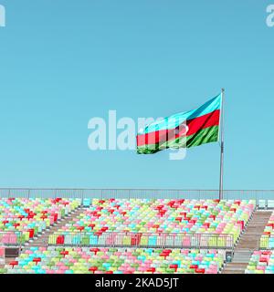 Flagge Aserbaidschans. Die Nationalflagge von Aserbaidschan. Horizontales Tricolor mit drei gleich großen Balken in hellem Blau, Rot und Grün. Stockfoto