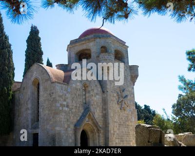 Das byzantinische Kloster Panagia Filerimos liegt auf einem Hügel oberhalb von Ialyssos. Rhodos-Insel, Griechenland Stockfoto