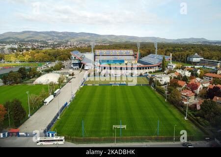 Luftaufnahme des Maksimir-Stadions, Heimat des GNK Dinamo Zagreb, am 20. Oktober 2022 in Zagreb, Kroatien. Foto: Luka Stanzl/PIXSELL Stockfoto