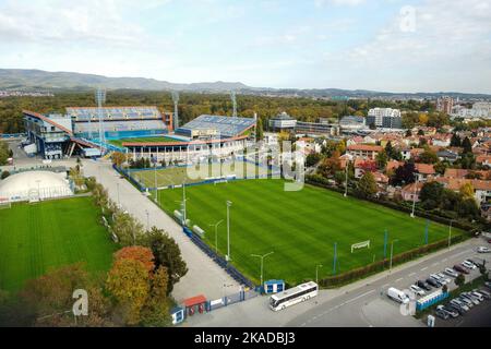 Luftaufnahme des Maksimir-Stadions, Heimat des GNK Dinamo Zagreb, am 20. Oktober 2022 in Zagreb, Kroatien. Foto: Luka Stanzl/PIXSELL Stockfoto