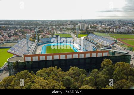 Luftaufnahme des Maksimir-Stadions, Heimat des GNK Dinamo Zagreb, am 20. Oktober 2022 in Zagreb, Kroatien. Foto: Luka Stanzl/PIXSELL Stockfoto