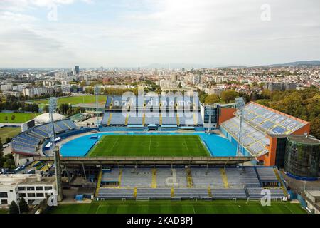 Luftaufnahme des Maksimir-Stadions, Heimat des GNK Dinamo Zagreb, am 20. Oktober 2022 in Zagreb, Kroatien. Foto: Luka Stanzl/PIXSELL Stockfoto