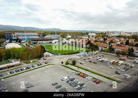 Luftaufnahme des Maksimir-Stadions, Heimat des GNK Dinamo Zagreb, am 20. Oktober 2022 in Zagreb, Kroatien. Foto: Luka Stanzl/PIXSELL Stockfoto