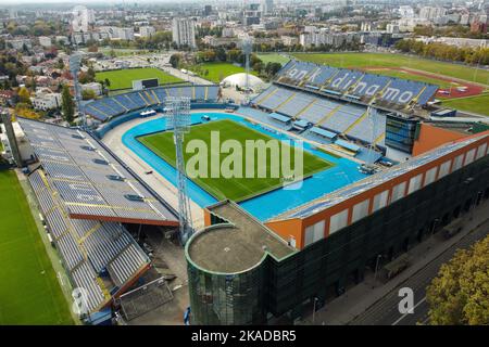 Luftaufnahme des Maksimir-Stadions, Heimat des GNK Dinamo Zagreb, am 20. Oktober 2022 in Zagreb, Kroatien. Foto: Luka Stanzl/PIXSELL Stockfoto