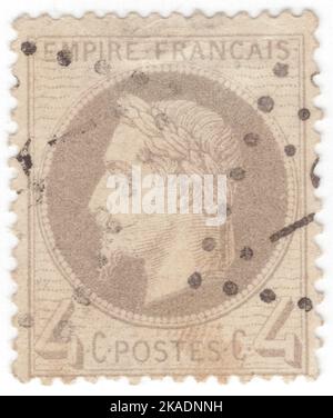 FRANKREICH - 1863: Eine 4 Centime graue Briefmarke, auf der das Porträt Napoleons III. (Charles Louis Napoleon Bonaparte) abgebildet ist. Erster Präsident Frankreichs und letzter Monarch, der über Frankreich regieren wird Stockfoto
