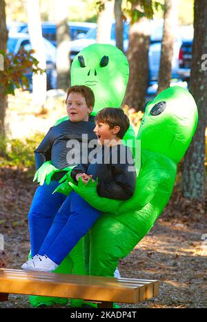 Halloween Hollowpalooza für Kinder - Johnny Kelly Park, Dennis, Massachusetts auf Cape Cod, USA Stockfoto