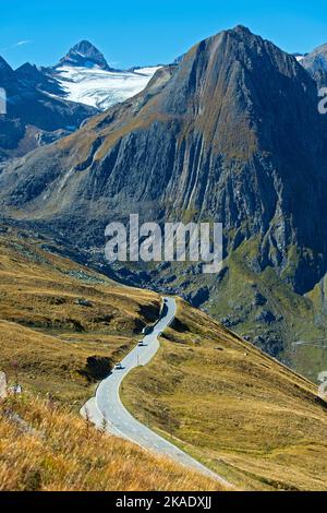 Bergstraße zum Nufenenpass, Ulrichen, Goms, Wallis, Schweiz Stockfoto