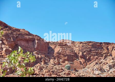 Twyfelfontein, Namibia - 07-16-2013: Felsgravuren sind ein UNESCO-Weltkulturerbe im Norden Namibias Stockfoto