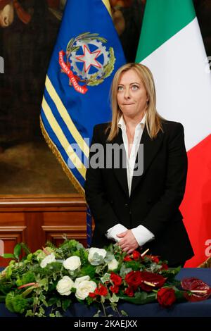 Rom, Italien. 02.. November 2022. Italien, Rom, 2. November 2022: Premierministerin Giorgia Meloni nimmt an der Vereidigung der Staatssekretäre Teil. Foto Remo Casilli/Sintesi/Alamy Live News Stockfoto