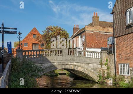 City Bridge, River Itchen, Winchester, Hampshire, England, Großbritannien Stockfoto