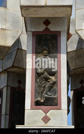 Das Völkermord-Denkmal in Igdir, Türkei, wurde erbaut, um die Ereignisse zu repräsentieren, die 1915 während der türkisch-armenischen Kriege stattfanden. Stockfoto