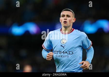 Manchester, Großbritannien. 02.. November 2022. Phil Foden von Manchester City während des UEFA Champions League-Spiels zwischen Manchester City und Sevilla im Etihad Stadium, Manchester, England am 2. November 2022. Foto von Ben Wright. Nur zur redaktionellen Verwendung, Lizenz für kommerzielle Nutzung erforderlich. Keine Verwendung bei Wetten, Spielen oder Veröffentlichungen einzelner Clubs/Vereine/Spieler. Kredit: UK Sports Pics Ltd/Alamy Live Nachrichten Stockfoto
