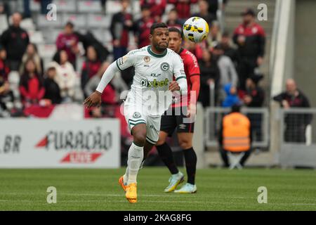 Curitiba, Brasilien. 02.. November 2022. Auremir während Athletico und Goiás. Spiel gültig für die 35. Runde der Brasilianischen Meisterschaft 2022. Joaquim Américo Guimarães Stadion in Curitiba, PR. Kredit: Carlos Pereyra/FotoArena/Alamy Live Nachrichten Stockfoto