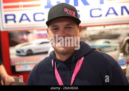 Las Vegas, Usa. 02.. November 2022. Jerry Bird, der Star der „Street Outlaws“, nimmt am Mittwoch, den 2.. November 2022, an der SEMA Show 2022 im Las Vegas Convention Center in Las Vegas, Nevada, Teil. Foto von James Atoa/UPI Credit: UPI/Alamy Live News Stockfoto