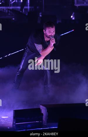 Roma, Italien. 02.. November 2022. Cesare Cemonini während der Cremonini Indoor 2022 Tour am 2. November 2022 im Palazzo dello Sport in Rom, Italien. Kredit: Unabhängige Fotoagentur/Alamy Live Nachrichten Stockfoto