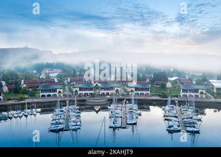 Marina Resort, Lipno nad Vltavou, Lipenska prehrada, Jizni Cechy, Ceska republika / Marina Resort, Lipno nad Vltavou Stadt, Lipno Lake, Tschechische republik Stockfoto