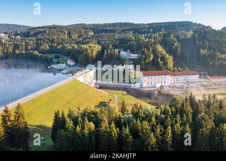 Elektrarna, Lipno nad Sázavou, vodni nadrz Lipno I, Jizni Cechy, Ceska republika / Wasser-Elektrizitätswerk, Lipno, Südböhmen, Tschechische republik Stockfoto