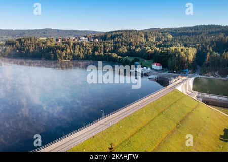 Elektrarna, Lipno nad Sázavou, vodni nadrz Lipno I, Jizni Cechy, Ceska republika / Wasser-Elektrizitätswerk, Lipno, Südböhmen, Tschechische republik Stockfoto