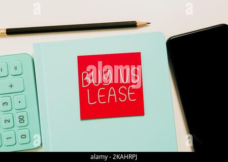 Schild mit der Anzeige „Kaufen vs. Leasing“ Wort für Kontakt bleiben Konstante Kommunikation Interaktion Bonding Stockfoto