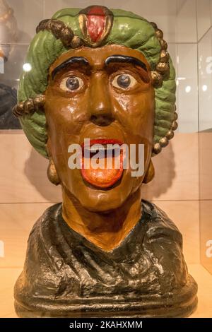 Enkhuizen, Niederlande. Oktober 2022. Dutch Gaper, ein Symbol für die Apotheken und Drogerien in der Vergangenheit. Hochwertige Fotos Stockfoto