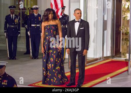 Präsident Barack Obama und First Lady Michelle Obama begrüßen den kanadischen Premierminister und Frau Gregoire Trudeau zu einem Staatsessen im Ostsaal des Weißen Hauses. (Foto von Cheriss May/NurPhoto) *** Bitte nutzen Sie die Gutschrift aus dem Kreditfeld *** Stockfoto