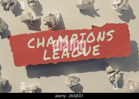 Inspiration zeigt Zeichen Champions League. Business Idea Bankkonto, das Ihnen einfachen Zugriff auf Ihr Geld anstelle von Old Wallpaper Design ermöglicht Stockfoto