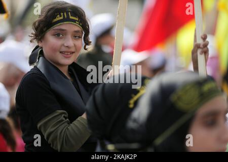 Palästinenser nehmen an einer Kundgebung zum 29.. Jahrestag der Gründung der Bewegung des Islamischen Dschihad in Gaza-Stadt am 21. Oktober 2016 Teil. (Foto von Majdi Fathi/NurPhoto) *** Bitte nutzen Sie die Gutschrift aus dem Kreditfeld *** Stockfoto