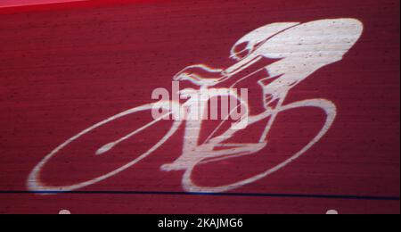 Logo des sechstägigen London Cycling Events im Velodrome, Lee Valley Velopark, Queen Elizabeth Olympic Park, London, am 30. Oktober 2016 in London, England. (Foto von Kieran Galvin/NurPhoto) *** Bitte benutzen Sie die Gutschrift aus dem Kreditfeld *** Stockfoto