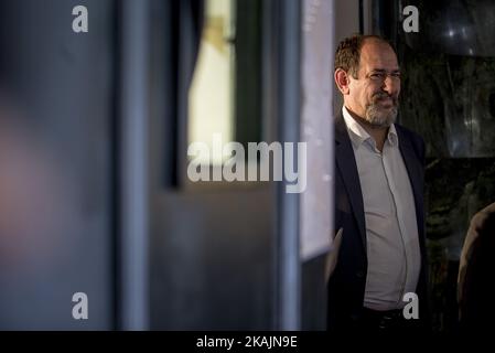 Der spanische Schauspieler Karra Elejalde nimmt am 2. November 2016 an der Premiere von '100 metros' im Capitol Cinema in Madrid, Spanien, Teil. Stockfoto