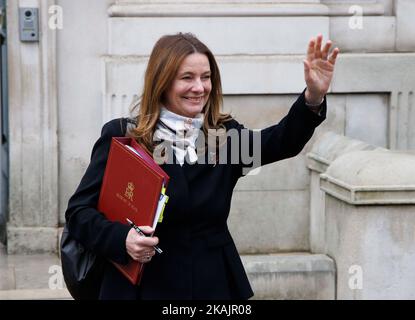 London, Großbritannien. 3.. November 2022. Gillian Keegan, Bildungsministerin, im Kabinett. Kredit: Karl Black/Alamy Live Nachrichten Stockfoto