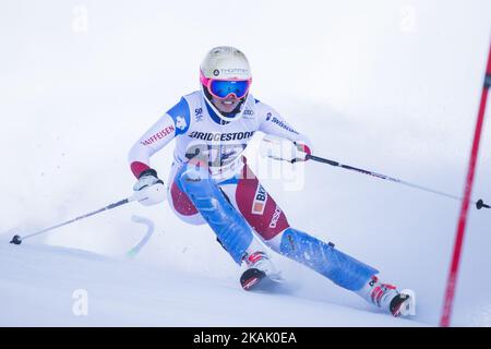 GISIN Michelle (SUI) in Aktion während des FIS World Cup - Ladies' Slalom, der am 11. Dezember 2016 in Sestriere, Italien, stattfand. (Foto von Mauro Ujetto/NurPhoto) *** Bitte benutzen Sie die Gutschrift aus dem Kreditfeld *** Stockfoto