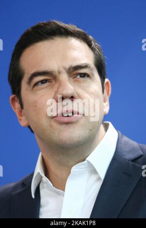 Der Premierminister der Hellenischen Republik Alexis Tsipras reagiert auf ein Gespräch mit Bundeskanzlerin Angela Merkel im Kanzleramt am 16. Dezember 2016 in Berlin (Foto: Christian Marquardt/NurPhoto) *** Bitte benutzen Sie die Gutschrift aus dem Kreditfeld *** Stockfoto