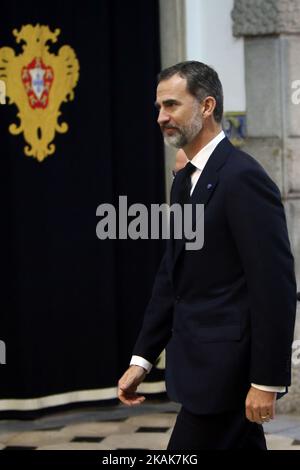 Am 10. Januar 2017 trifft König Filam VI. Von Spanien mit dem portugiesischen Präsidenten Marcelo Rebelo de Sousa in Lissabon, Portugal, zu einer Audienz im Belem-Palast ein. ( Foto von Pedro Fiuza/NurPhoto) *** Bitte benutzen Sie die Gutschrift aus dem Kreditfeld *** Stockfoto