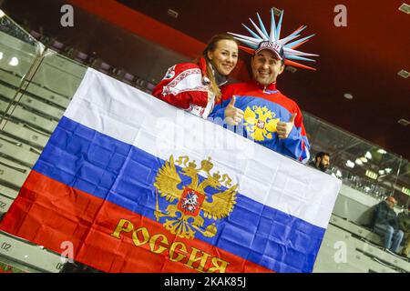 Russische Fans bei der ISU-Europameisterschaft für Kurzbahn-Eisschnelllauf 2017 in Turin, Italien, am 14. Januar 2017. (Foto von Mauro Ujetto/NurPhoto) *** Bitte benutzen Sie die Gutschrift aus dem Kreditfeld *** Stockfoto