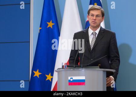 Miro Cerar, Ministerpräsident Sloweniens, während der Pressekonferenz am 24. Januar 2017 in Warschau, Polen (Foto: Mateusz Wlodarczyk/NurPhoto) *** Bitte benutzen Sie den Credit from Credit Field *** Stockfoto