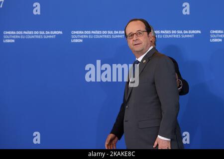 Der französische Präsident Francois Hollande kommt am 28. Januar 2017 zum Gipfeltreffen der südlichen EU-Länder im Kulturzentrum Belem in Lissabon Portugal. Der portugiesische Premierminister Antonio Costa trifft sich mit den Staats- und Regierungschefs von sechs anderen südeuropäischen Ländern, darunter Frankreich und Italien, zu einem Gipfeltreffen, bei dem Maßnahmen zur Förderung des flagierenden Wachstums im Block und zur Bekämpfung der anhaltenden Migrationskrise erwartet werden. ( Foto von Pedro FiÃƒÂºza/NurPhoto) *** Bitte nutzen Sie die Gutschrift aus dem Kreditfeld *** Stockfoto