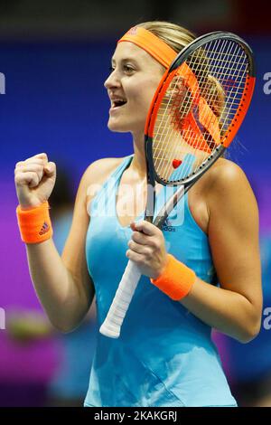 Kristina Mladenovic aus Frankreich feiert den Sieg über Roberta Vinci aus Italien beim Viertelfinale des St. Petersburg Ladies Trophy Tennisturniers am 3. Februar 2017 in St. Petersburg, Russland. (Foto von Mike Kireev/NurPhoto) *** Bitte nutzen Sie die Gutschrift aus dem Kreditfeld *** Stockfoto