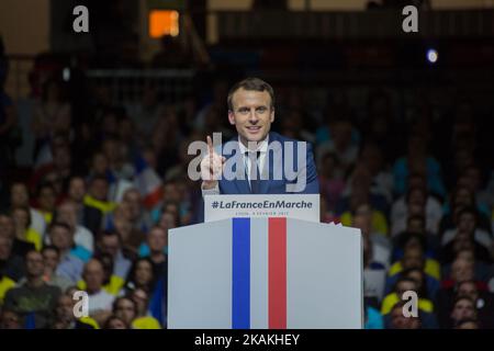 Emmanuel Macron, ehemaliger Finanzminister, hält am Samstag, den 4.. Februar 2017, vor 16 000 Personen eine Rede zu den französischen Präsidentschaftswahlen. Emmanuel Macron ist der Führer des politischen Mouvments 'en Marche'. (Foto von Michaud Gael/NurPhoto) *** Bitte nutzen Sie die Gutschrift aus dem Kreditfeld *** Stockfoto